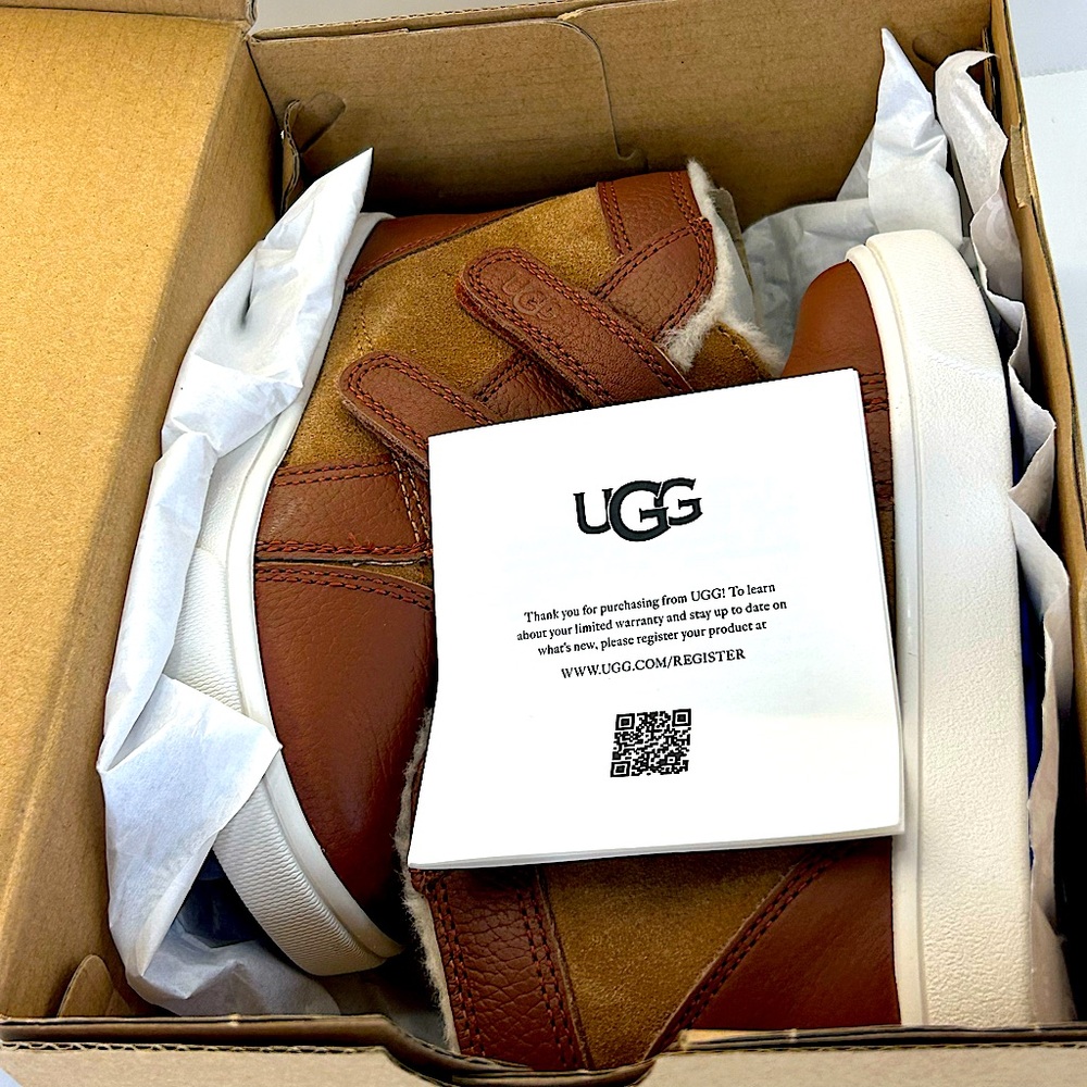 NWT Kids UGG shoes size Toddler 10 - Picture 12 of 14